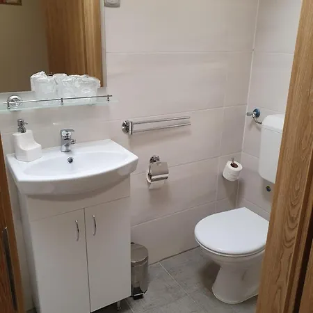 Hotell Platina Panzio*** *