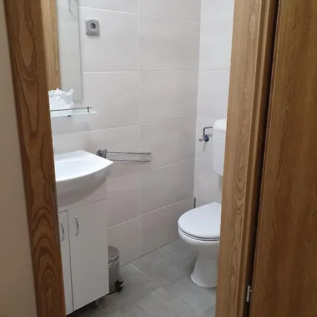 Platina Panzio*** Hotell