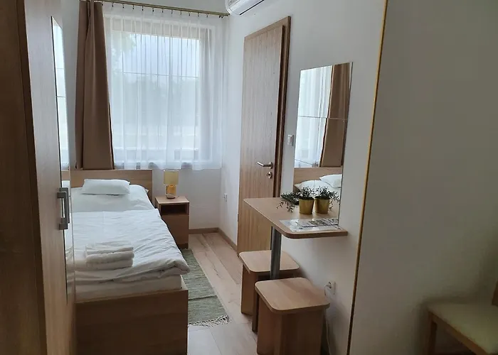 Szálloda Platina Panzió***
